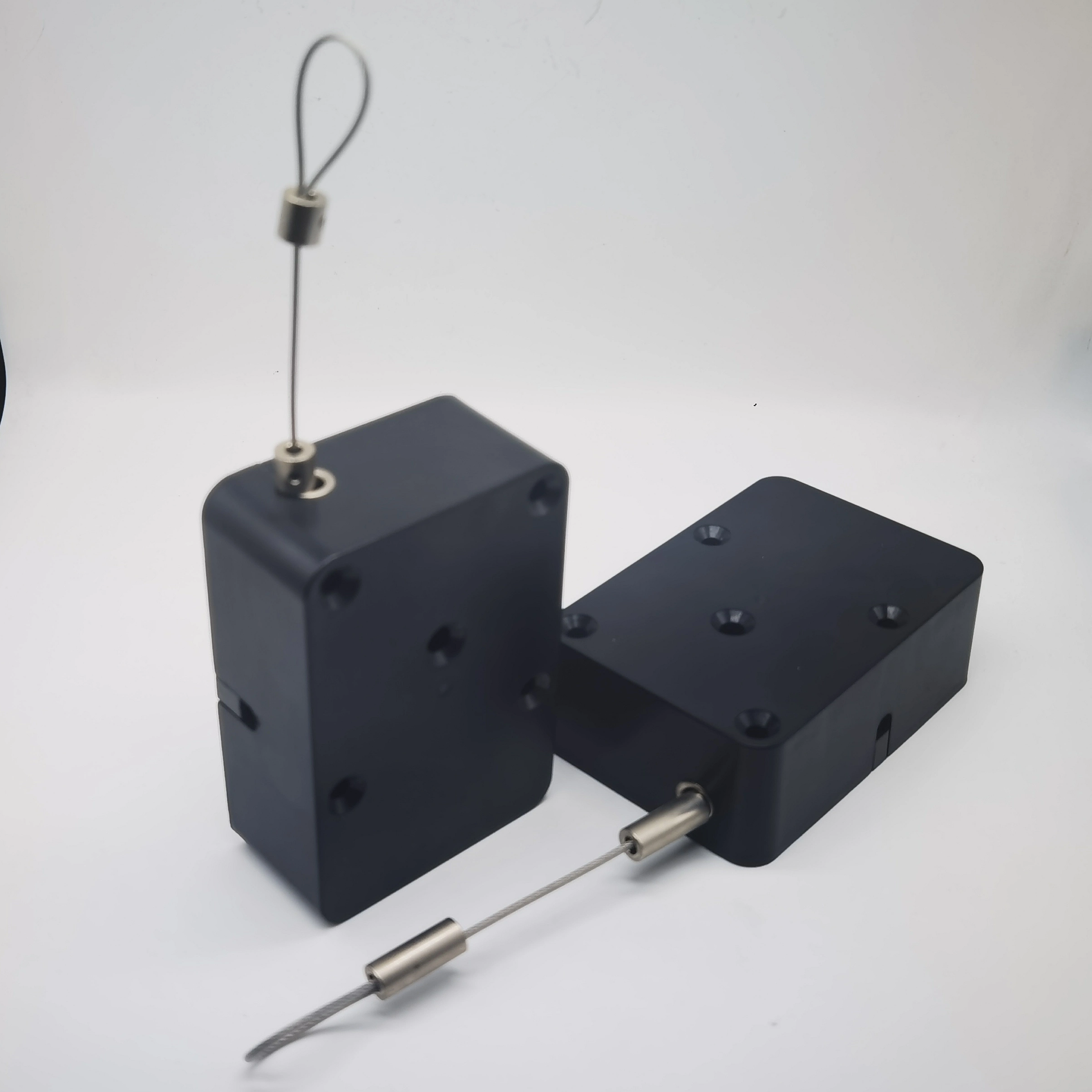 High Bearing Strong Security Retractable Customized Cord Pullbox